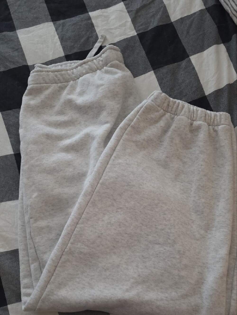 American Eagle Outfitters Light Gray Sweatpants - Elastic Waist - Picture 3 of 5